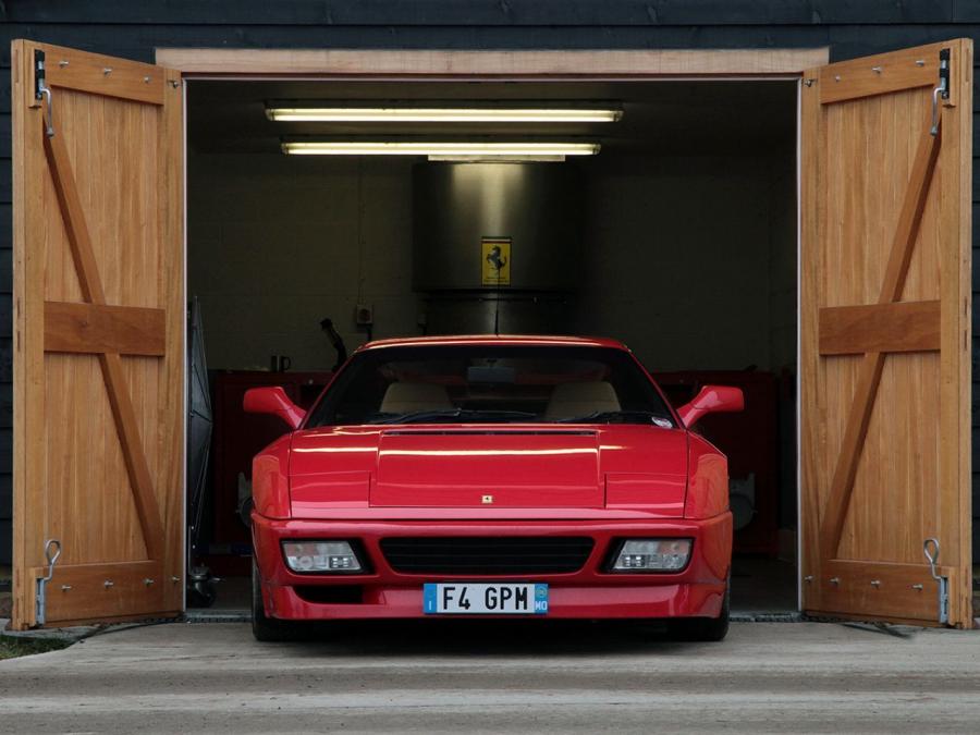  Ferrari 348 GTB 1993 года  (фото 2 из 4)